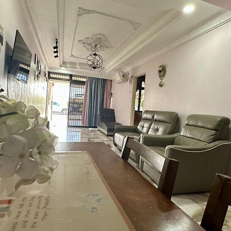 Taman Bagan Single Storey Terrace House, 9Mins To Sunway Carnival Mall, Seberang Jaya 巴特沃思 外观 照片